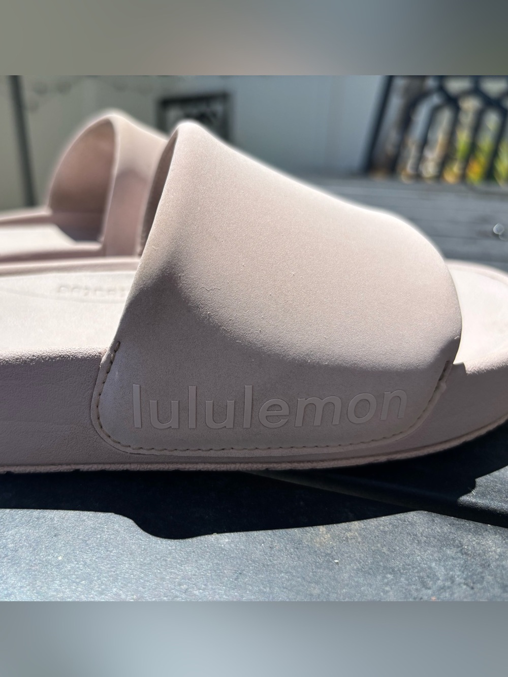 lululemon athletica Blush Slide Sandals - Padded Wide Strap - Picture 2 of 8